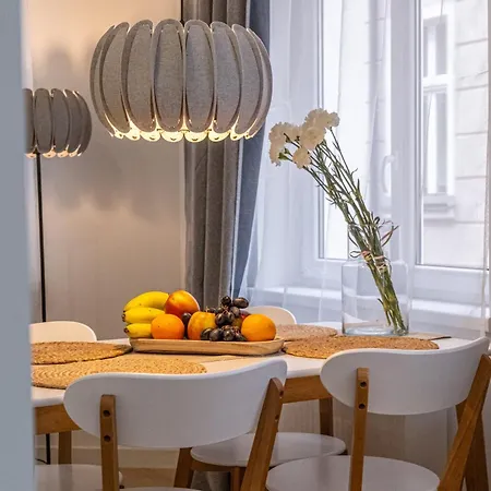 Monciak Comfort - Kamienica By Oneapartments Daire Sopot